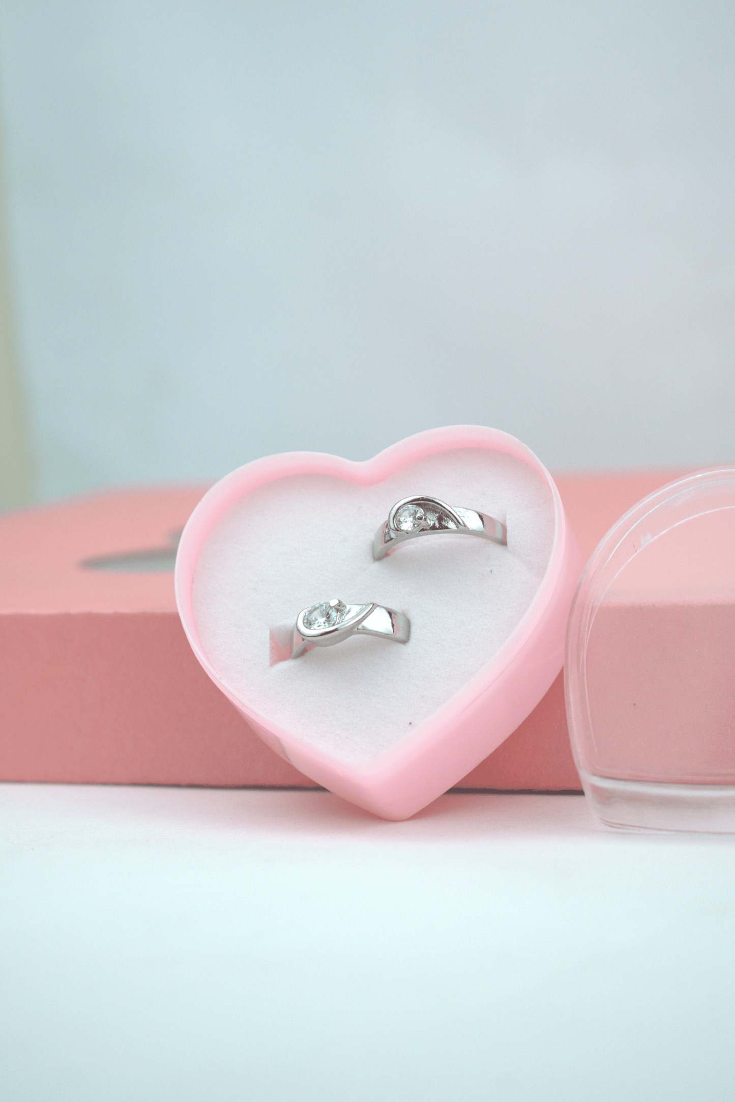 Elegant Couple Rings – Symbol of Love & Commitment